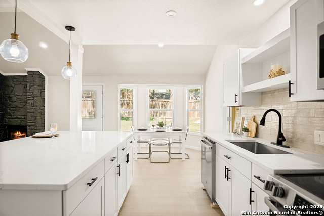 Image 9 of 24 For 2919 Abercorn Dr