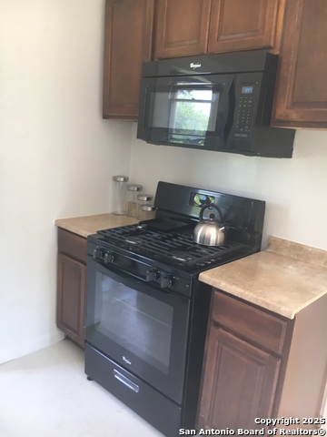 Image 13 of 23 For 122 Belmont