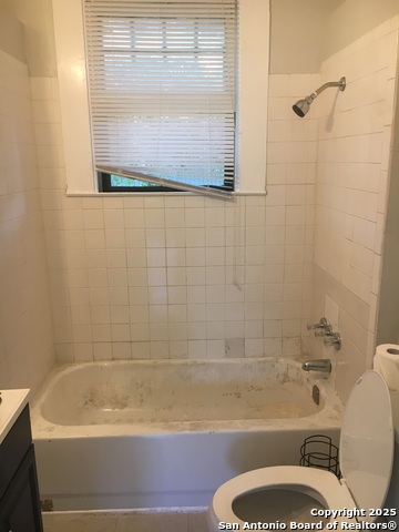 Image 5 of 23 For 122 Belmont