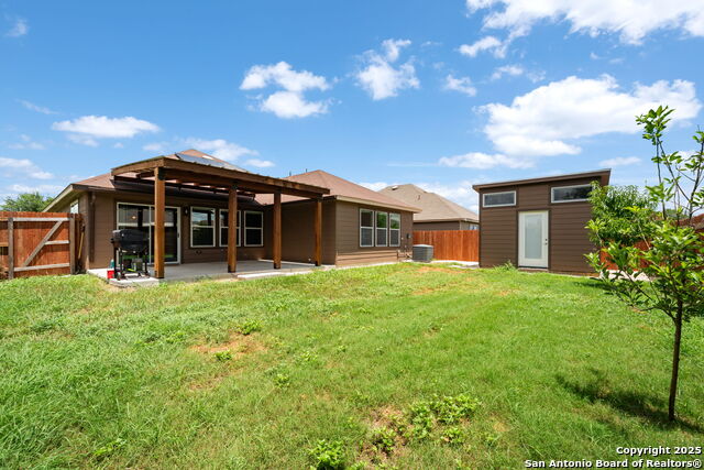 Listing photo id 22 for 1480 Astor Creek