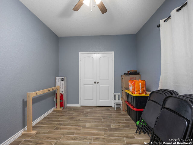 Image 12 of 27 For 1019 Clovis Pl