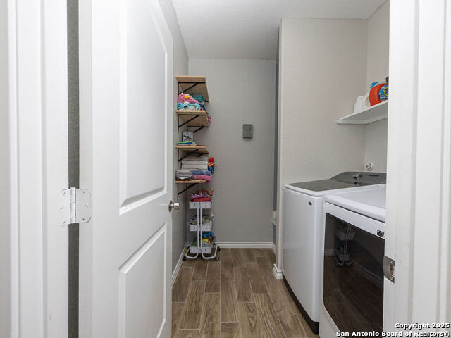 Image 24 of 27 For 1019 Clovis Pl