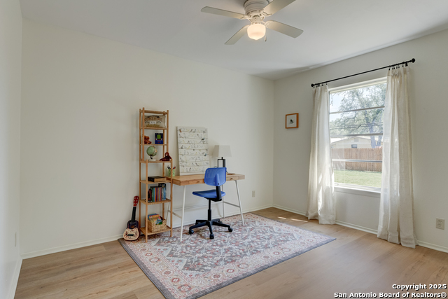Listing photo id 22 for 134 Oaklane  