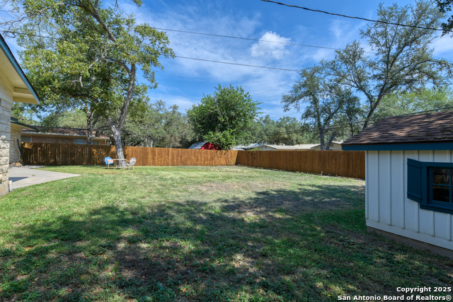 Listing photo id 31 for 134 Oaklane  