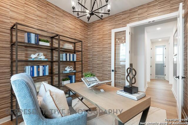 Image 19 of 32 For 5031 Ellis Way