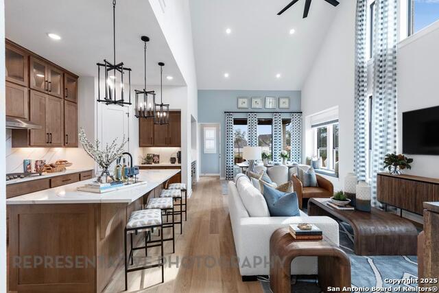 Image 4 of 32 For 5031 Ellis Way