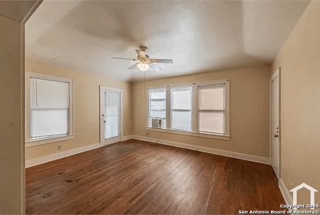 Image 4 of 10 For 503 Fulton Ave