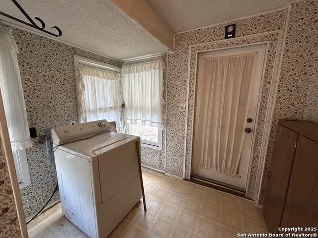 Image 11 of 42 For 304 Krezdorn W