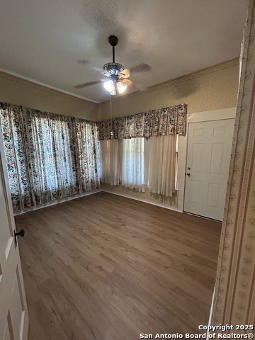 Image 19 of 42 For 304 Krezdorn W