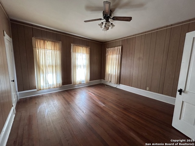 Image 31 of 42 For 304 Krezdorn W