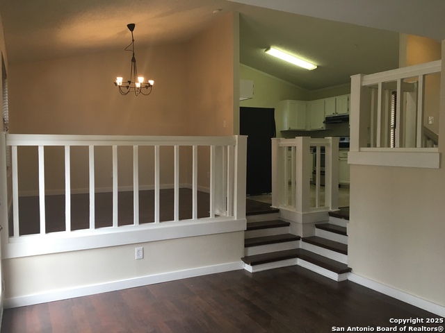 Image 9 of 12 For 13918 Brantley