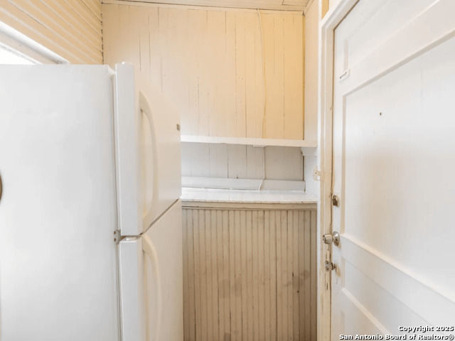 Image 9 of 9 For 631 Ashby E