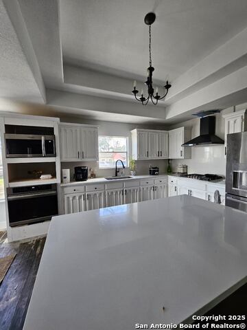 Listing photo id 5 for 15285 Skaggs