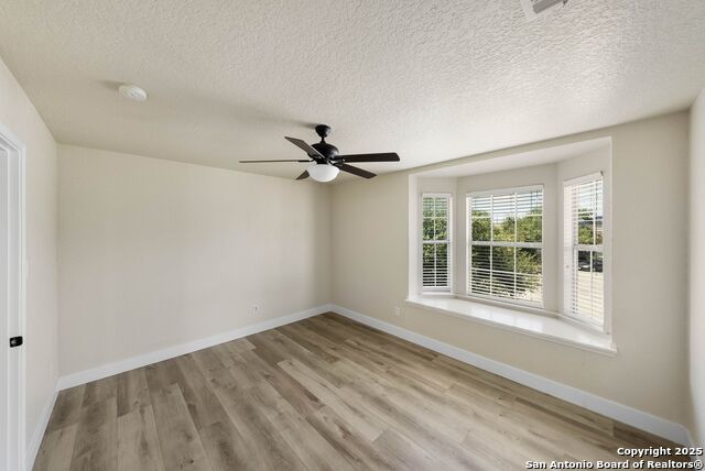 Listing photo id 30 for 3702 Grissom Branch
