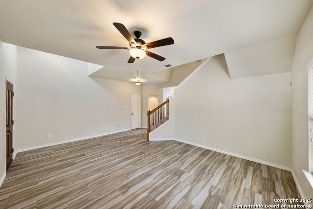 Listing photo id 6 for 3702 Grissom Branch