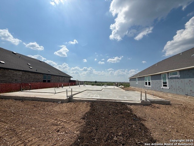 Image 6 of 7 For 123 Heidi Hill