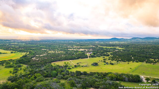 Image 12 of 21 For 2186 Fm 470  