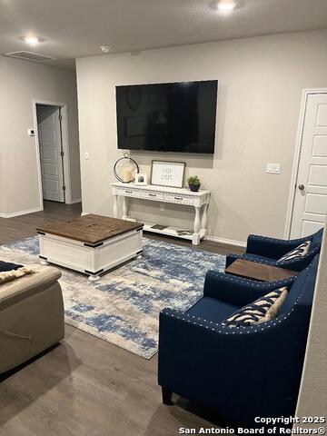 Image 10 of 23 For 3635 Strawberry