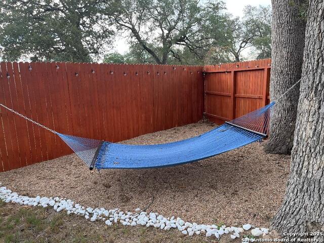 Image 5 of 23 For 3635 Strawberry