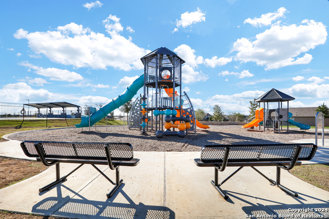 Image 36 of 41 For 4618 Chalk Flats