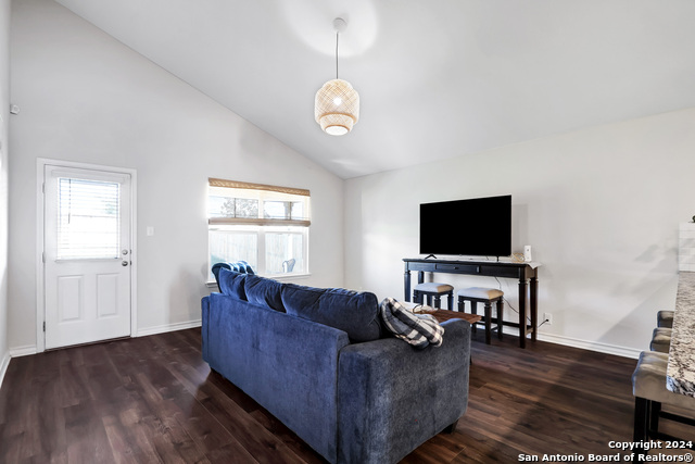 Image 9 of 41 For 4618 Chalk Flats