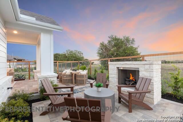 Listing photo id 33 for 12213 Moon Pool