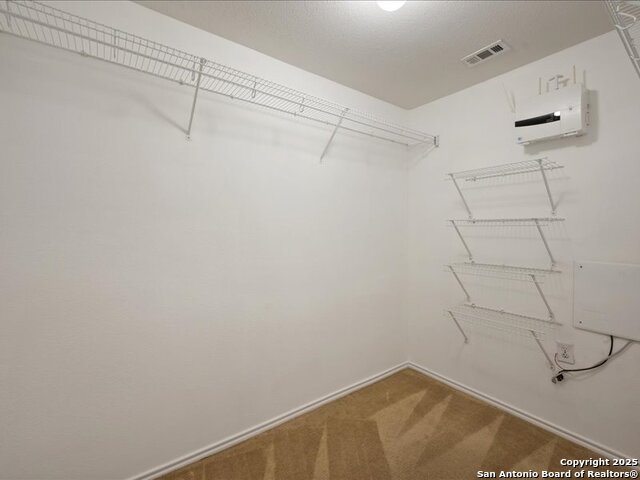 Listing photo id 24 for 8031 Ferndale Oaks