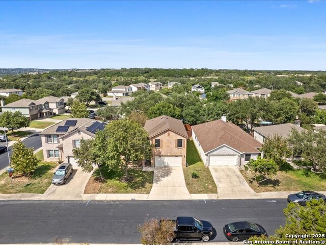 Listing photo id 34 for 8031 Ferndale Oaks