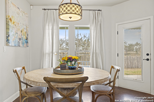 Image 13 of 34 For 2141 Stone Oak