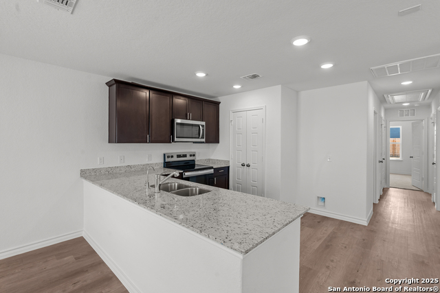 Listing photo id 11 for 1318 Vallarta Centro