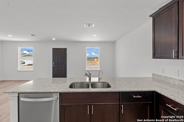 Listing photo id 14 for 1318 Vallarta Centro