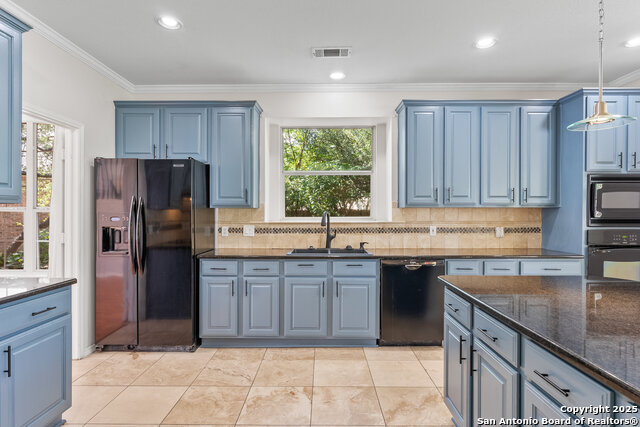 Image 16 of 57 For 204 Majestic