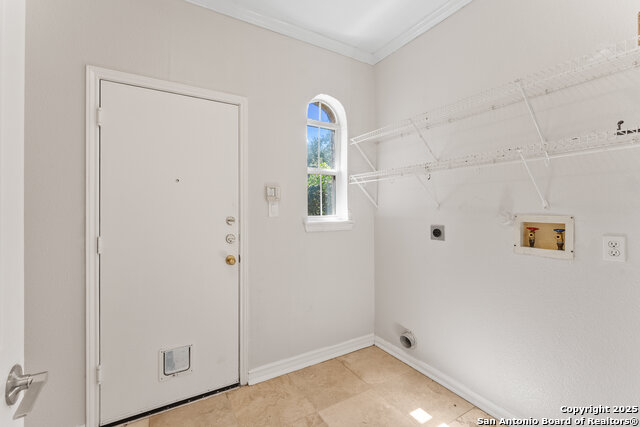 Image 3 of 57 For 204 Majestic