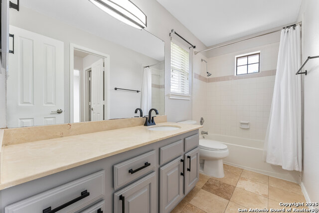 Image 31 of 57 For 204 Majestic