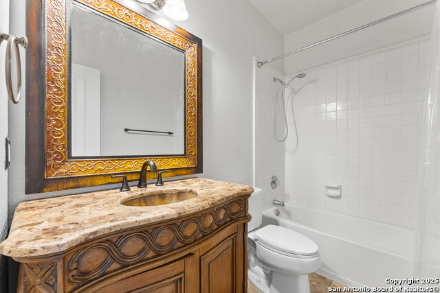 Image 4 of 57 For 204 Majestic