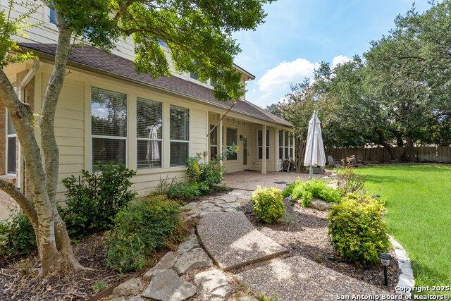 Image 40 of 57 For 204 Majestic