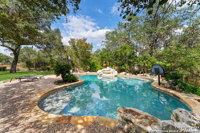 Image 41 of 57 For 204 Majestic