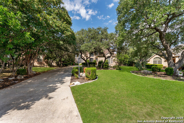 Image 51 of 57 For 204 Majestic