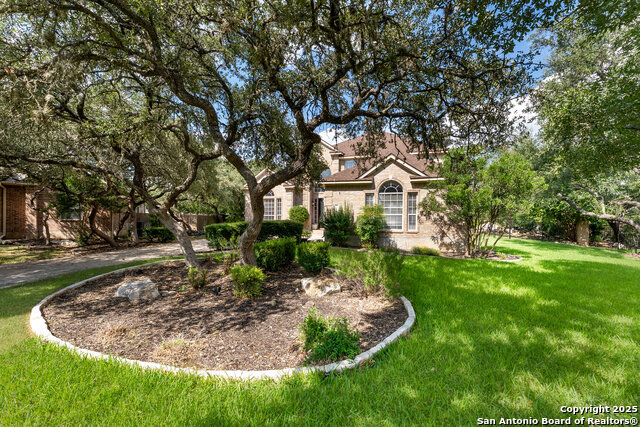 Image 52 of 57 For 204 Majestic