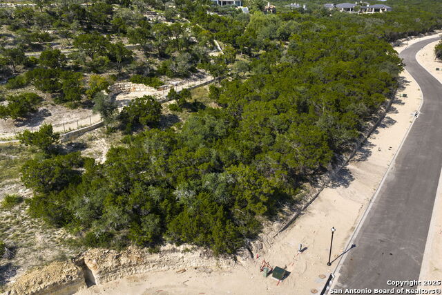 Image 6 of 17 For 21227 Treetop Terrace