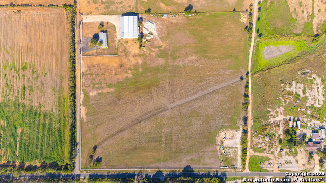 Image 3 of 28 For 11791 Kinney Rd