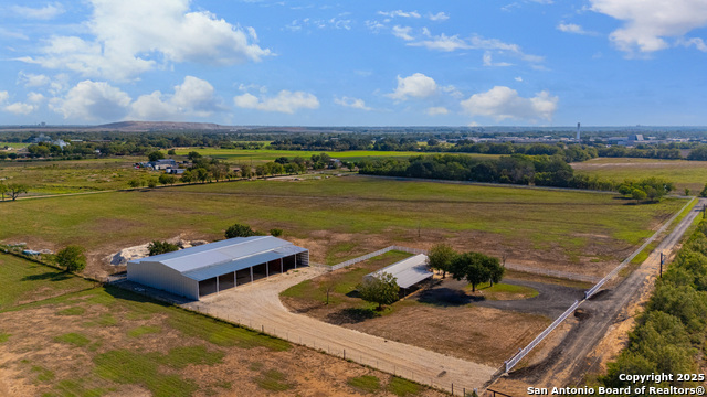 Image 6 of 28 For 11791 Kinney Rd