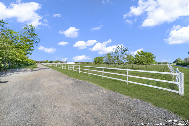 Image 7 of 28 For 11791 Kinney Rd