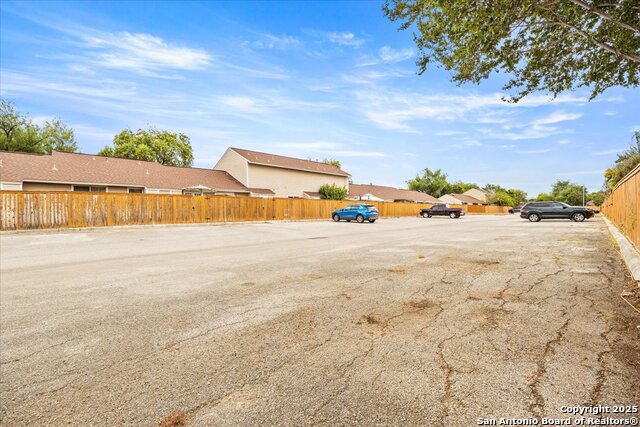 Image 23 of 23 For 9140 Timber Path 2501