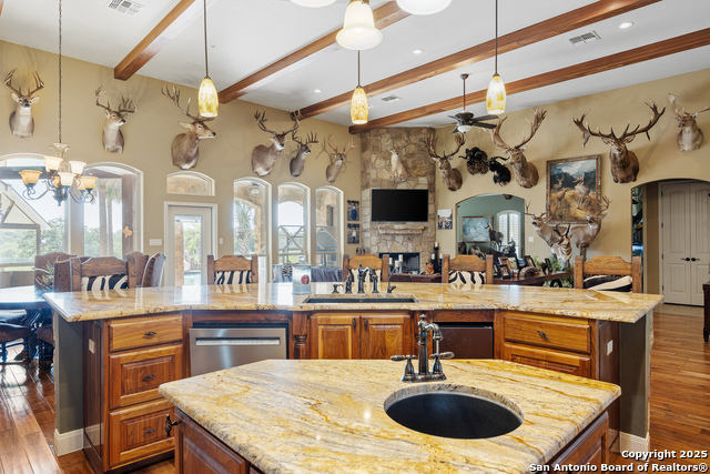 Image 19 of 53 For 8841 Fm 775