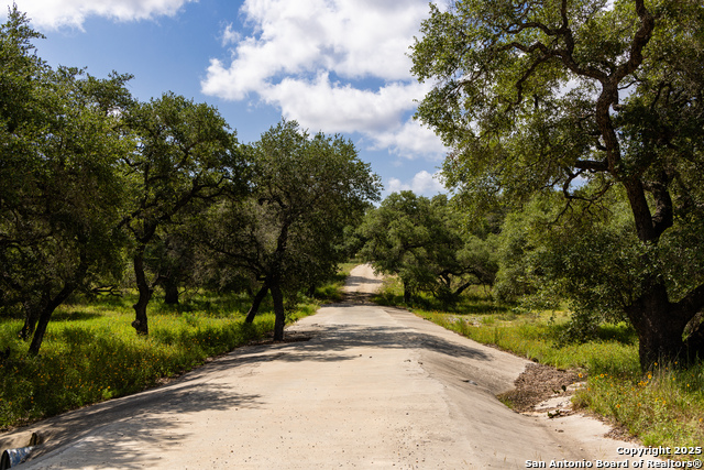 Image 32 of 53 For 8841 Fm 775