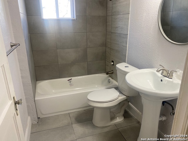 Image 5 of 11 For 513 Walton