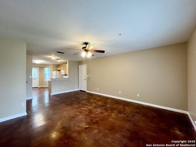 Image 12 of 36 For 3141 Douglas Fir Dr