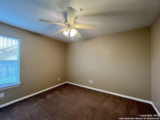 Image 23 of 36 For 3141 Douglas Fir Dr