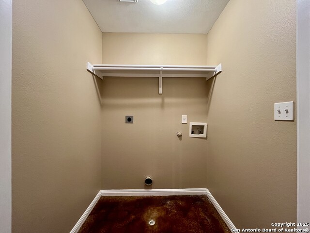 Image 29 of 36 For 3141 Douglas Fir Dr